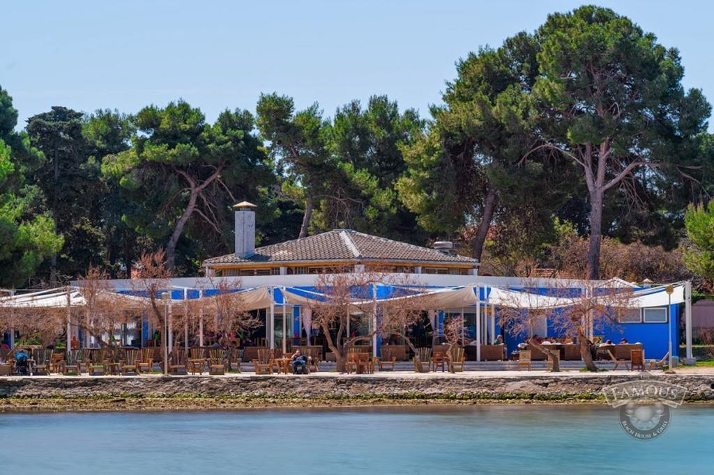 Beach Apartments Rafael زادار المظهر الخارجي الصورة