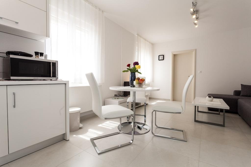 Beach Apartments Rafael زادار المظهر الخارجي الصورة